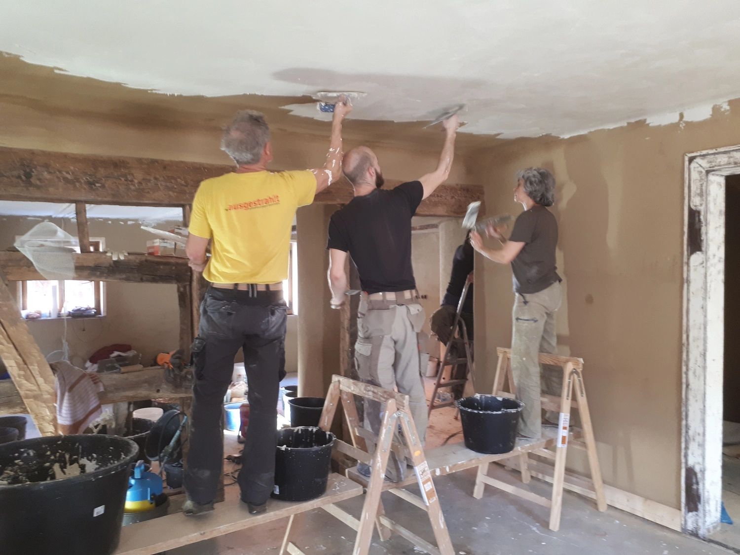 Schreinerei - Maßgefertigte Holzarbeiten - Lehmbau + Lehmputze