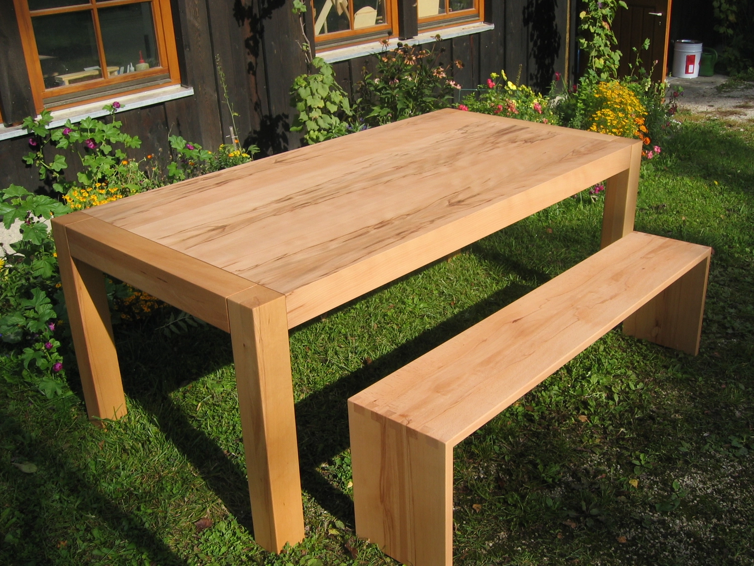 Schreinerei - Maßgefertigte Holzarbeiten -  Holzmöbel