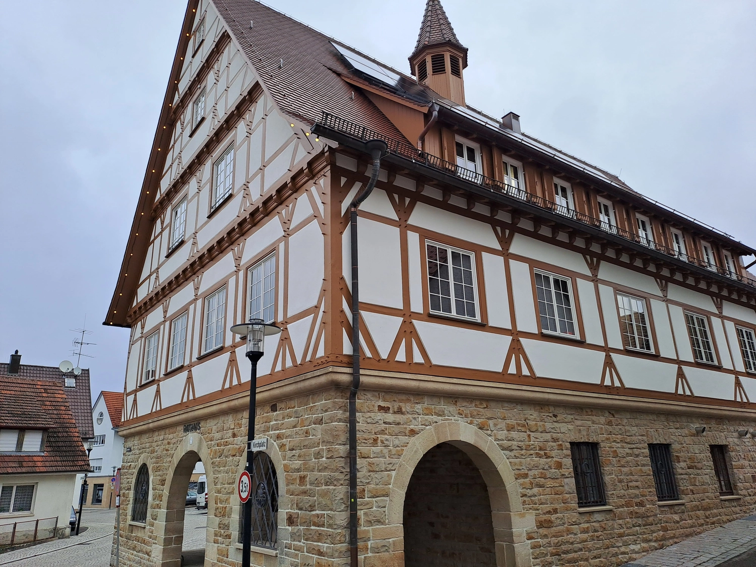 Schreinerei - Maßgefertigte Holzarbeiten - Gebäude